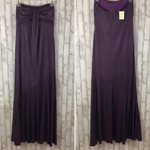Carraz Beverly Hills Plum Strapless Eveni…